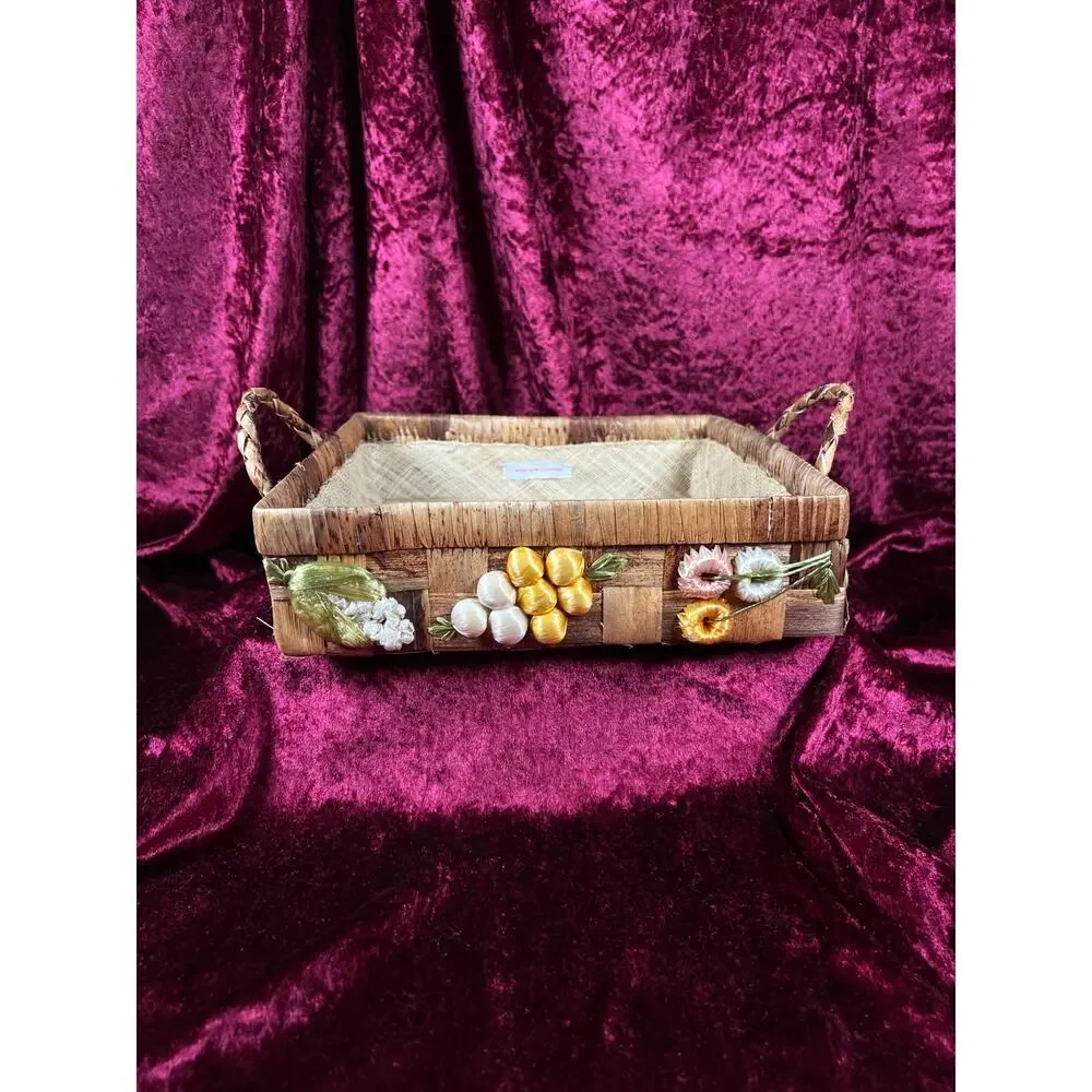 Vintage Raffia Serving Casserole Basket - Handwoven Fruit Basket Centerpiece
